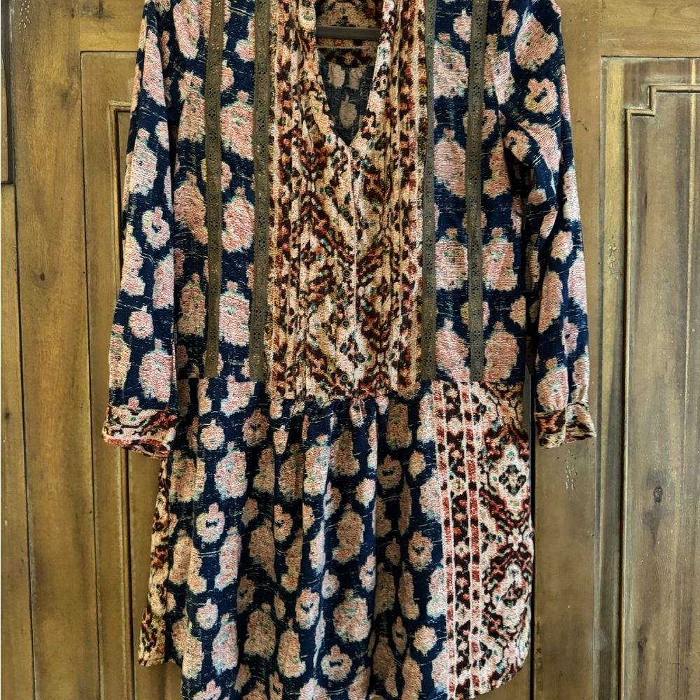 Floral Patterned Long Sleeve Dress